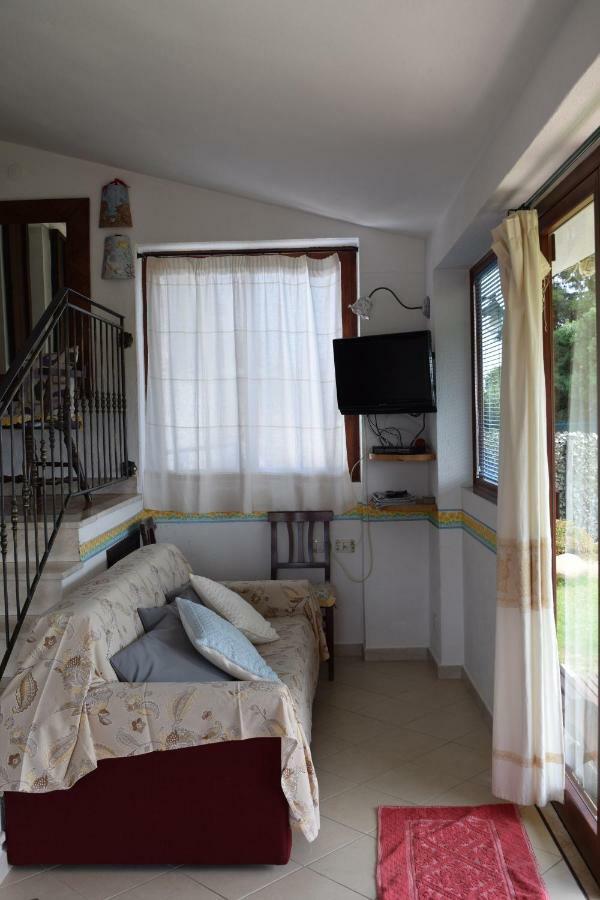 Battistina Holiday Home Коста Рей Экстерьер фото